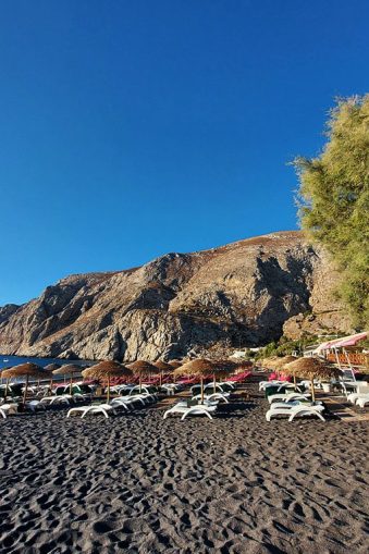 KIMA OIA SUITES