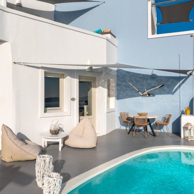 KIMA OIA SUITES