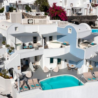 KIMA OIA SUITES