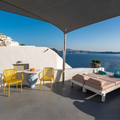 KIMA OIA SUITES