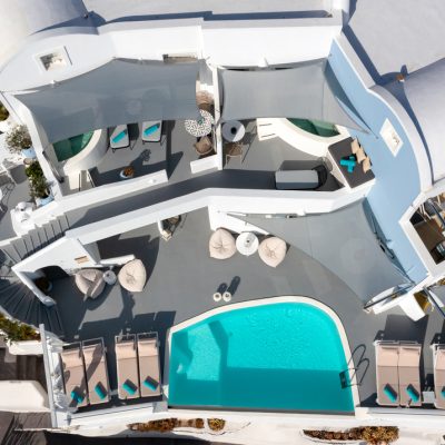 KIMA OIA SUITES