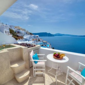 Superior Suite with Hot Tub (3 Adults)
