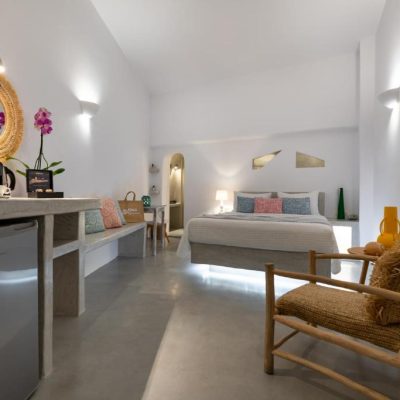 Junior Suite with Hot Tub (2 Adults)